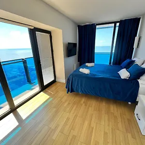 Apart Apartment